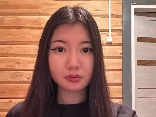BernadineFrayのXlovecamで今すぐ視聴可能なセックスカム