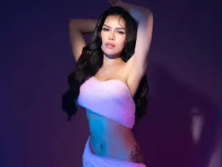 NikkiLuxeのXlovecamでヌードカメラ