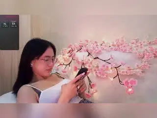 MargeretEskuchenのXlovecamで人気のアダルト配信