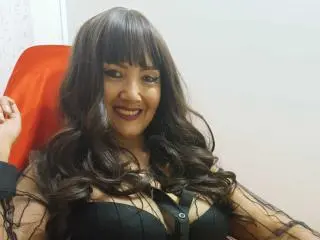 SweetFoxyneのXlovecamで高画質ウェブカメラ