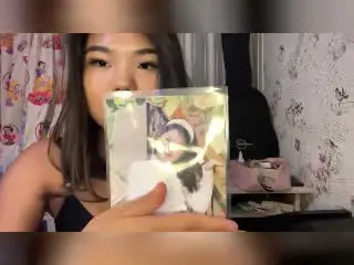 EllaBadgeroのXlovecamでライブセックス映像
